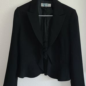 Black size 6 Blazer
